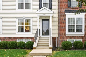 6177 Needletail Rd in Columbus, OH - Foto de edificio - Building Photo
