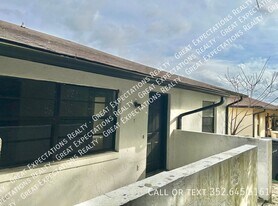 1904 NE 17th Pl in Ocala, FL - Building Photo