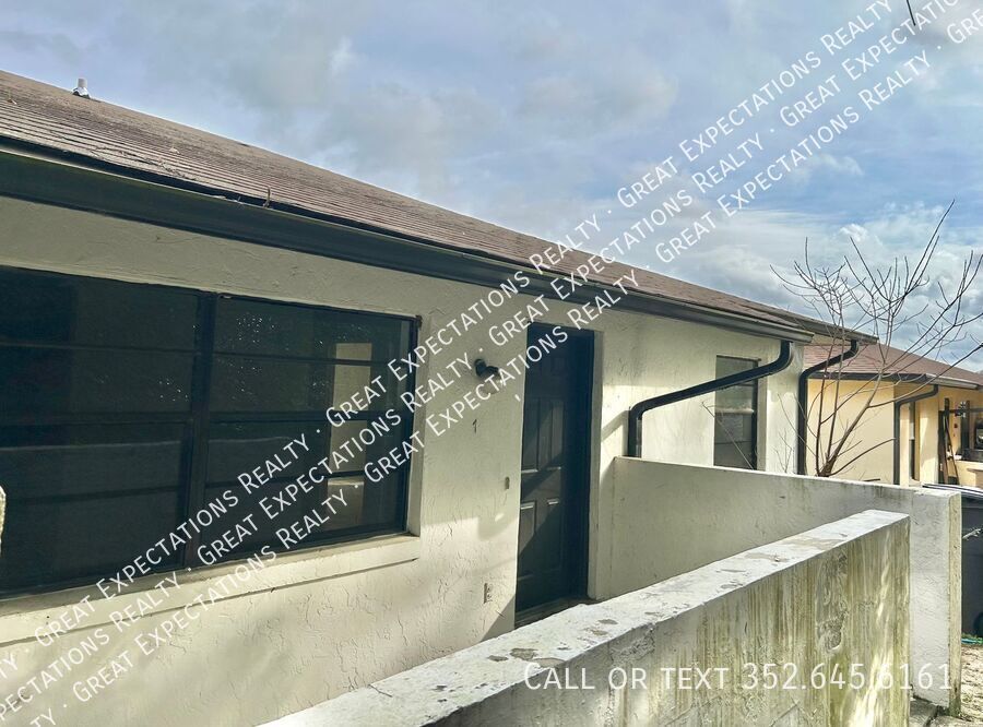 1904 NE 17th Pl in Ocala, FL - Building Photo