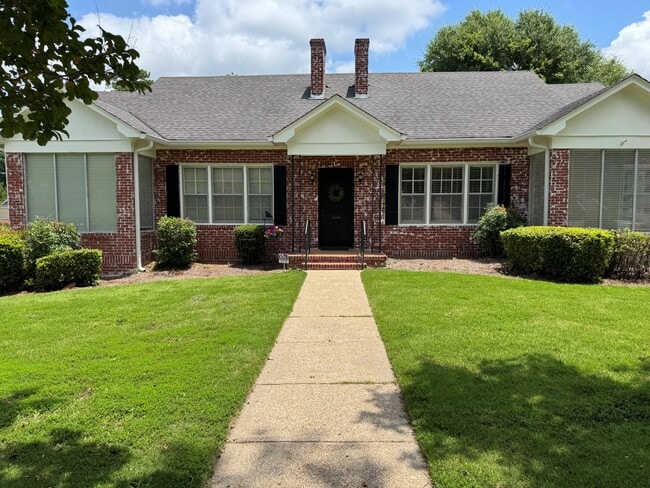 1520 Hilton Ave, Unit B in Columbus, GA - Building Photo - Building Photo