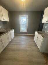 10404 Grandview Ave in Cleveland, OH - Building Photo - Building Photo