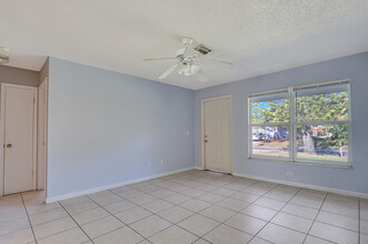 3380 SE Fairmont St in Stuart, FL - Building Photo - Building Photo