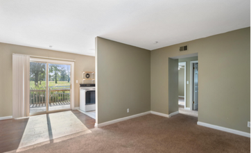 8701 Bayberry Pl in Plantation, KY - Building Photo - Building Photo