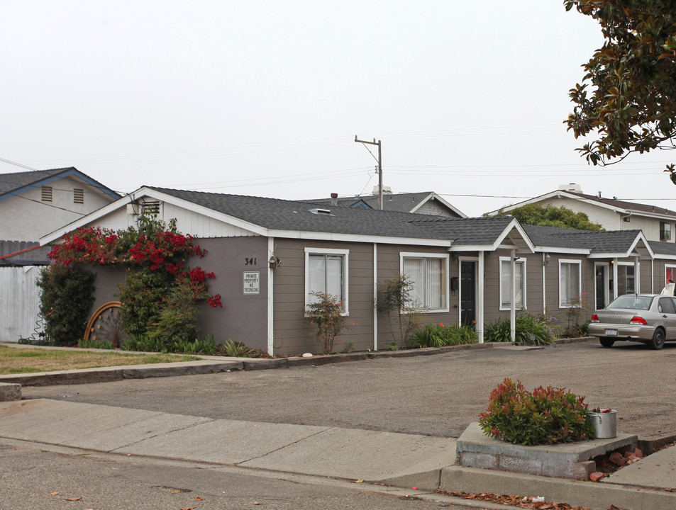 341 N 3rd St in Grover Beach, CA - Building Photo