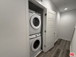 2931 1/2 Denby Ave in Los Angeles, CA - Building Photo - Building Photo