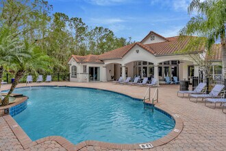 Portofino Apartments in Tampa, FL - Foto de edificio - Building Photo