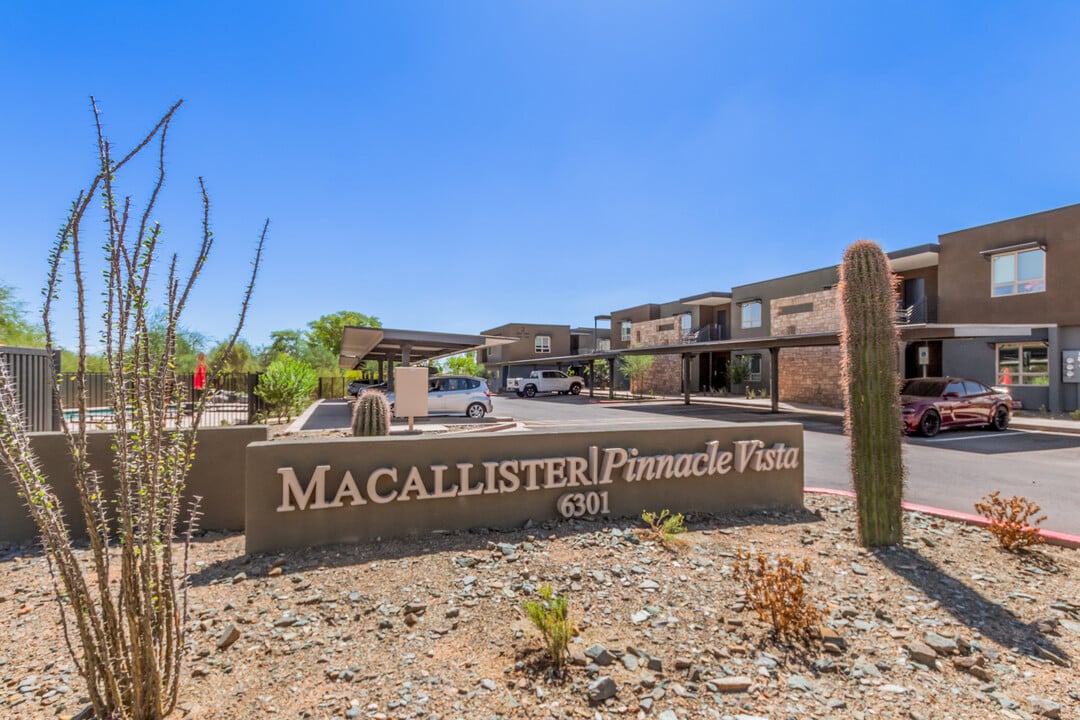 6301 E Pinnacle Vista Dr in Scottsdale, AZ - Building Photo