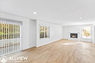 34101 Via California in San Juan Capistrano, CA - Building Photo - Building Photo