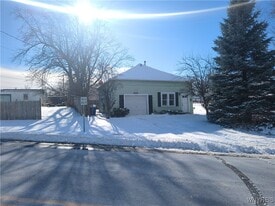 1927 Center Rd in West Seneca, NY - Building Photo