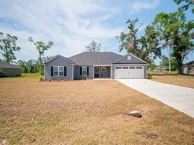 5036 Madalyn Way in Valdosta, GA - Building Photo