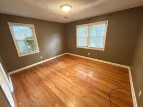 3817 Live Oak St in Columbia, SC - Building Photo - Building Photo