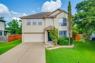 12221 Buzz Schneider Ln in Austin, TX - Building Photo