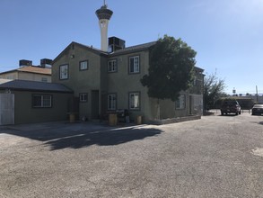 530 E Oakey Blvd in Las Vegas, NV - Building Photo - Other