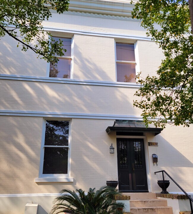 7730 Zimpel St Rentals in New Orleans, LA