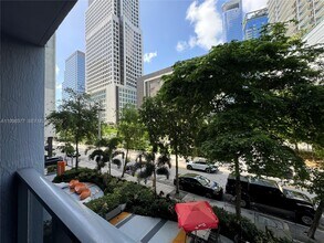 31 SE 6th St in Miami, FL - Building Photo - Building Photo