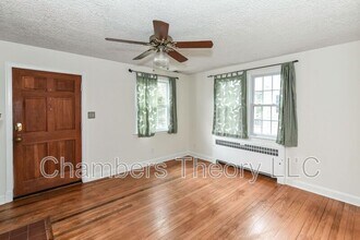 119 W George Mason Rd in Falls Church, VA - Building Photo - Building Photo