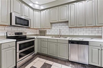 335 Blackstone St in Woonsocket, RI - Building Photo - Building Photo