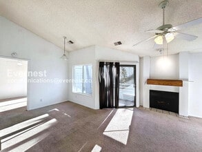 3700 Iguana Dr in Colorado Springs, CO - Foto de edificio - Building Photo