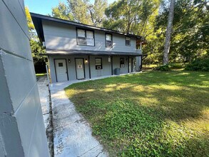4347 Hudnall Rd in Jacksonville, FL - Building Photo - Building Photo