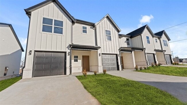 1700 Cuppett Cir in Pea Ridge, AR - Building Photo - Building Photo