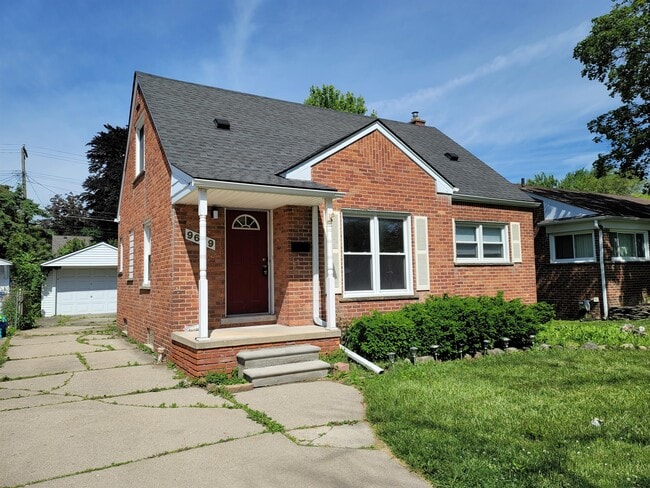 property at 9639 Inkster Rd