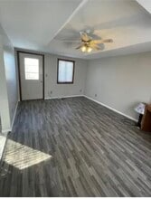 1105 Minnesota St in Paynesville, MN - Building Photo - Building Photo