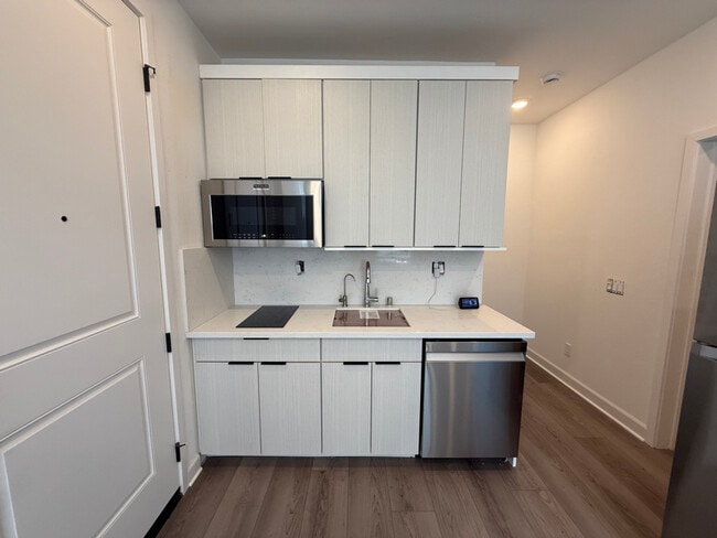 11812 Ella Ln in San Diego, CA - Building Photo - Building Photo