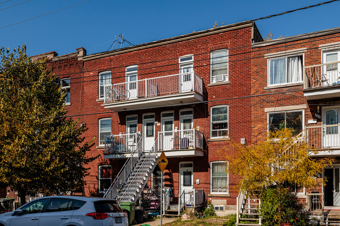 805 Gordon Rue in Verdun, QC - Building Photo