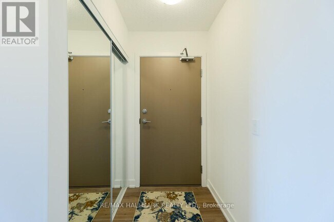 1010 Sandy Beach Rd in Pickering, ON - Building Photo - Building Photo