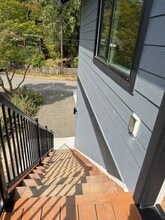 18874 Angeline Ave NE, Unit ADU in Suquamish, WA - Building Photo - Building Photo