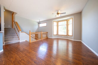 20057 Holt Ave in Lakeville, MN - Building Photo - Building Photo