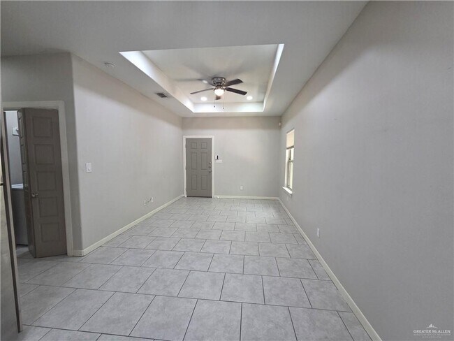 2009 Garden Ridge Dr in Edinburg, TX - Building Photo - Building Photo