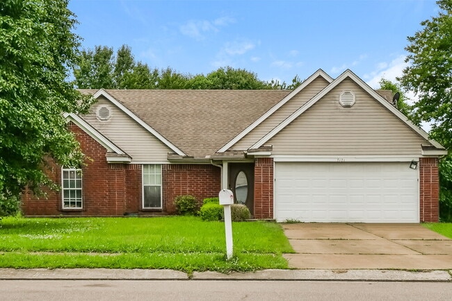 property at 7171 Dunbarton Dr