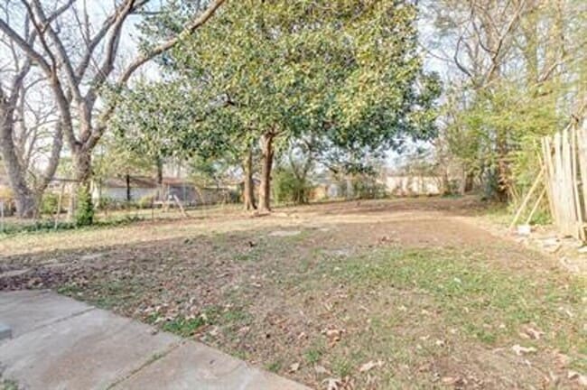 730 W Cherry Ave in Jonesboro, AR - Building Photo - Building Photo