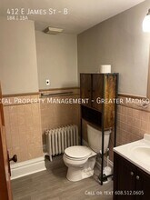 412 E James St in Columbus, WI - Building Photo - Building Photo