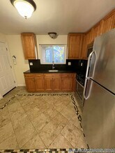 21 Oxford Cir in Belmont, MA - Building Photo - Building Photo