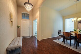 4423 Hidden Oaks Wy in Houston, TX - Building Photo - Building Photo
