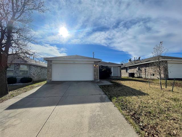 1123 Single Tree Dr in Forney, TX - Building Photo - Building Photo