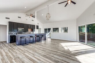 4012 Tennis Club Rd in The Colony, TX - Building Photo - Building Photo