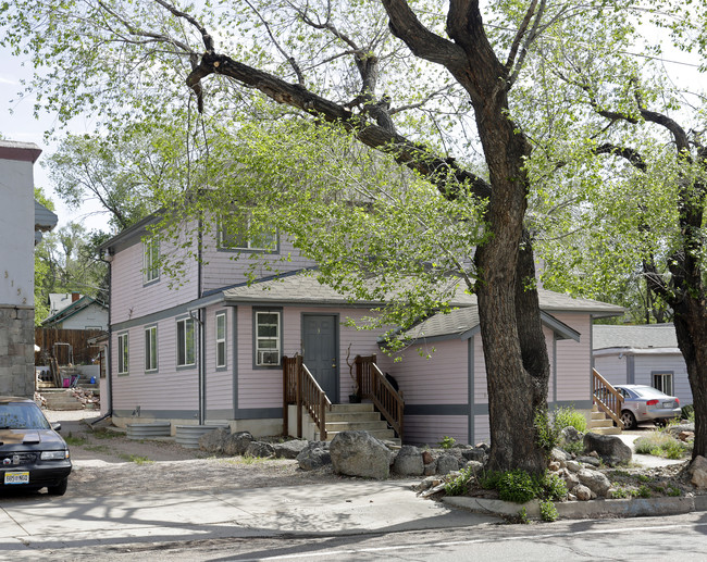 3150 W Colorado Ave in Colorado Springs, CO - Foto de edificio - Building Photo