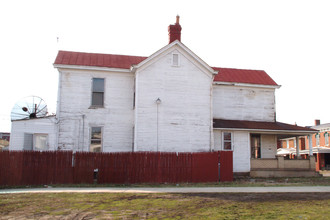 524 4th St in Portsmouth, OH - Foto de edificio - Building Photo