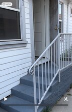 521 W 16th St, Unit 3 in San Pedro, CA - Foto de edificio - Building Photo