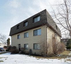 1056 S York Rd in Bensenville, IL - Building Photo - Building Photo