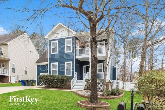 3404 Suncrest Village Ln in Raleigh, NC - Building Photo - Building Photo