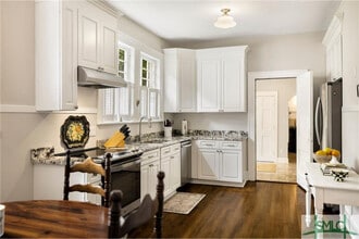 138 E 50th St in Savannah, GA - Building Photo - Building Photo