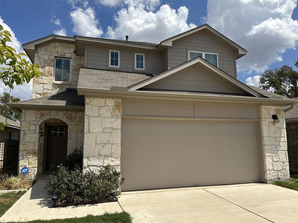 377 Blue Sage Dr in Leander, TX - Building Photo