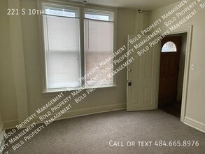 221 S 10th St in Lebanon, PA - Building Photo - Building Photo