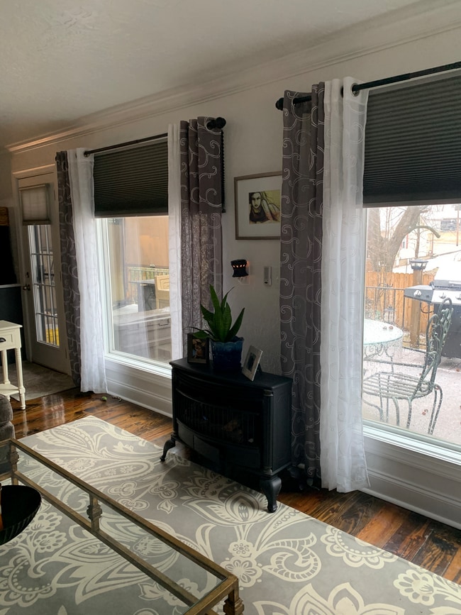 608 Jackson St in Paris, TN - Foto de edificio - Building Photo