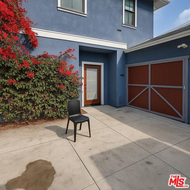 property at 1334 W 22nd St