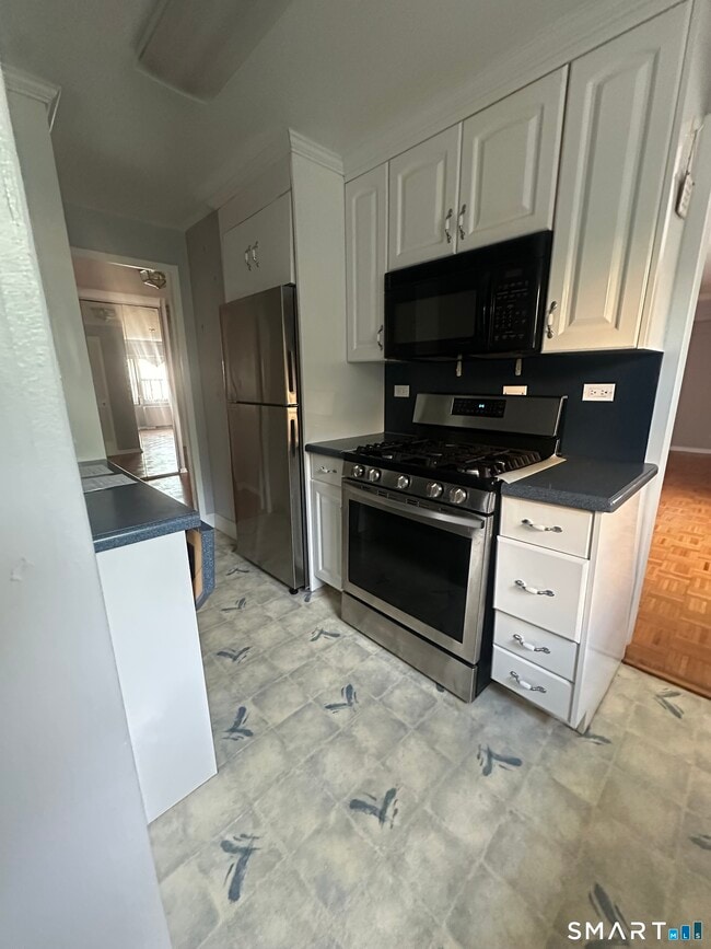 property at 31 Woodland St